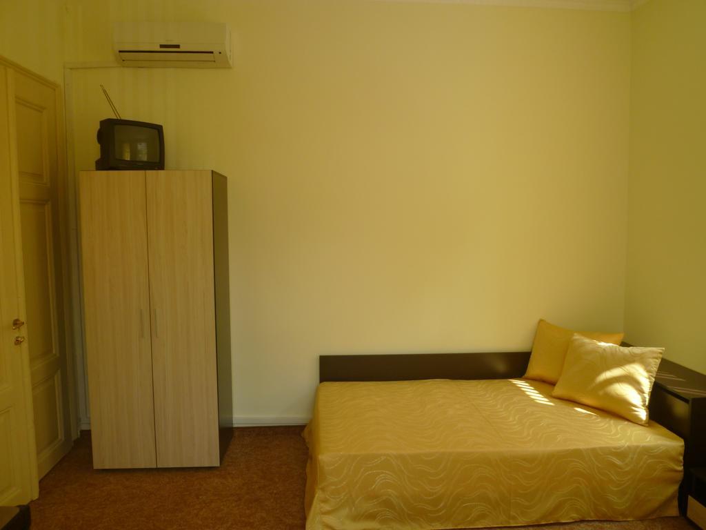 Hostel Rayska Yabalka Varna Habitación foto